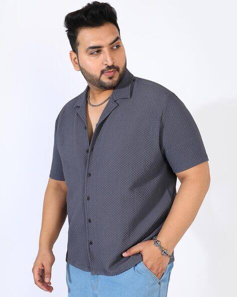 Instafab Plus Men Relaxed Fit Shirt with Spread Collar