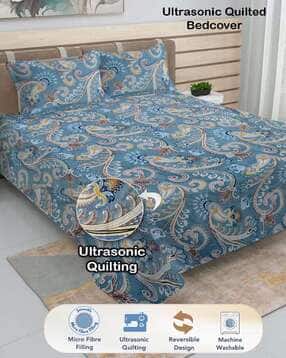 400 GSM Floral Print King-Size Bedcover with Pillow Covers