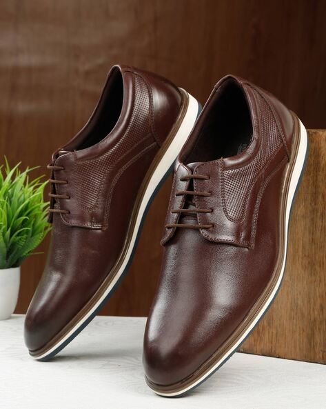 Men Round-Toe Lace-Up Shoes