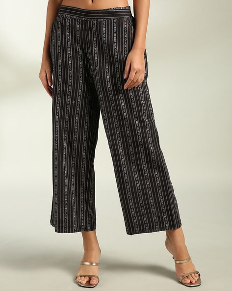 Women Printed Relaxed Fit Pants Price in India