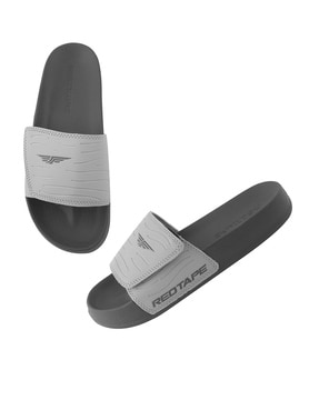 Men s Flip Flop Slippers Online Low Price Offer on Flip Flop Slippers for Men AJIO