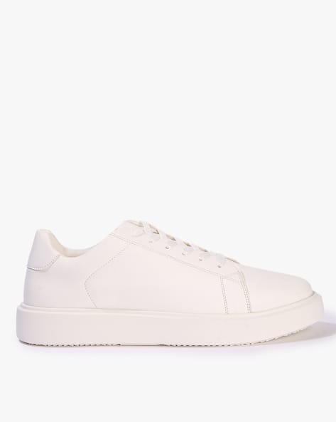 Buy White Sneakers for Men by Altheory by AZORTE Online | Ajio.com