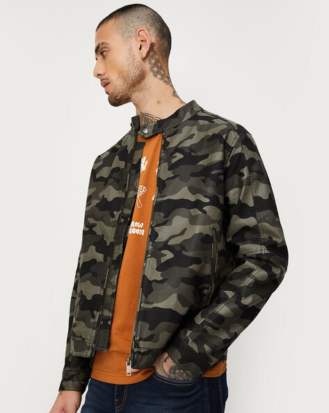 Men Camouflage Print Regular Fit Biker Jacket