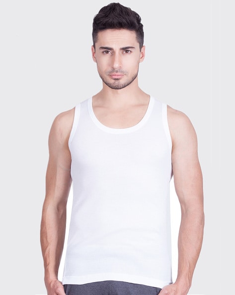 Onn Round-Neck Sleeveless Vest