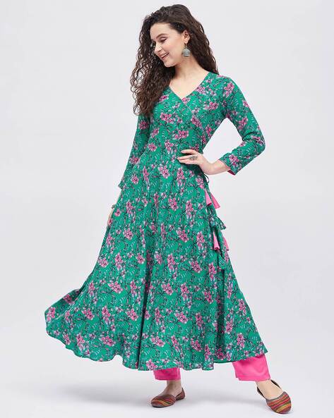 Green Kurtas for Women by Tissu Online | Ajio.com