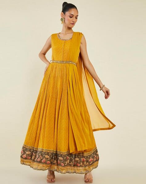 Embroidered Fit Flare Kurta with Pants Dupatta