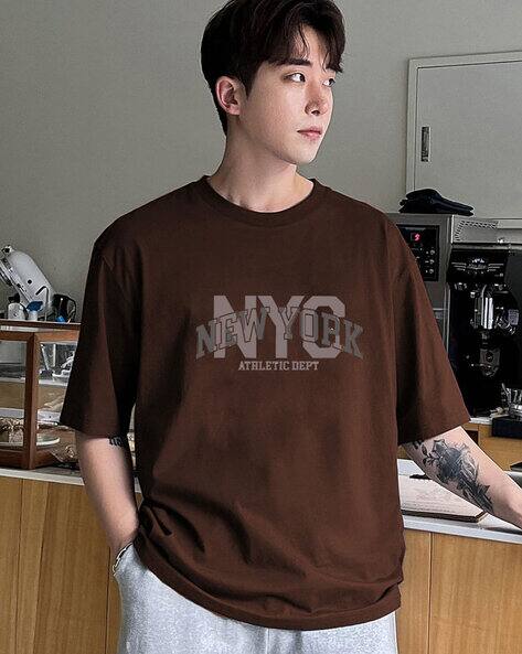 Clafoutis Men Loose Fit Typographic Print Round-Neck T-Shirt