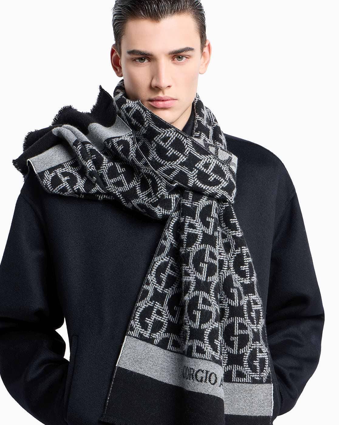 アクセサリーその他 GIORGIO ARMANI SILK AND CASHMERE SCARF WITH LOGO Silk and cashmere scarf | Giorgio Armani