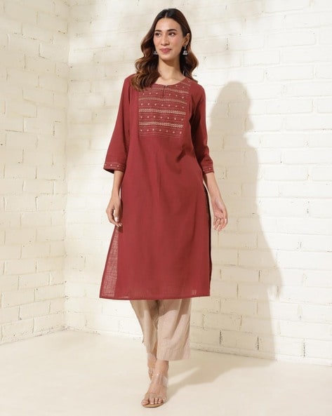 Fabindia Women Embroidered Straight Kurta