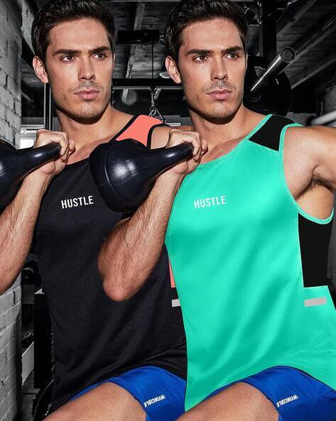 JUMP CUTS Men Pack of 2 Typographic Print Sleeveless Vests