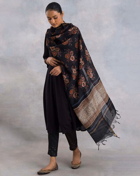 Women Printed Dupatta with Tassels Price in India