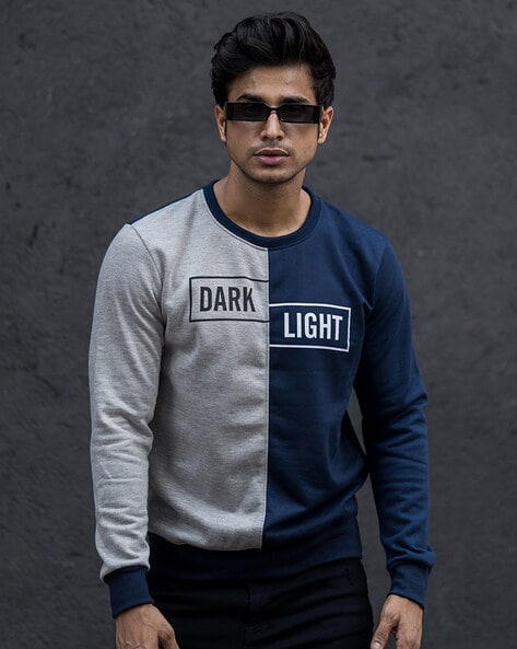 Men Colourblock Slim Fit Sweatshirt