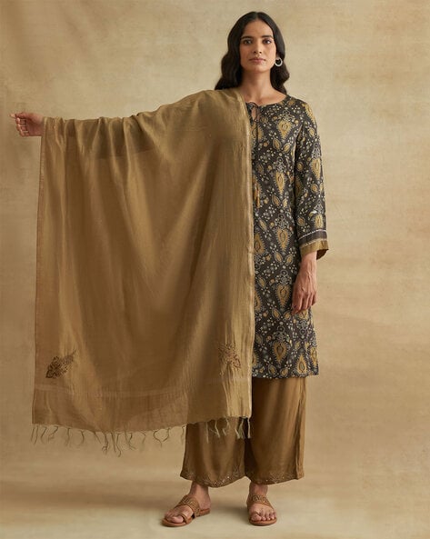 Women Embroidered Dupatta with Fringes Price in India