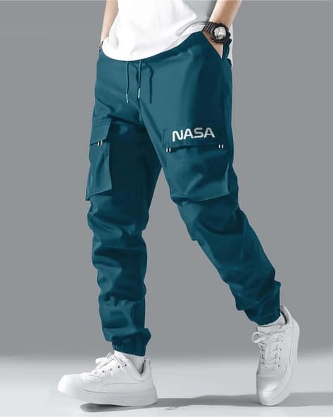 JUMP CUTS Men Joggers with Flap Pockets