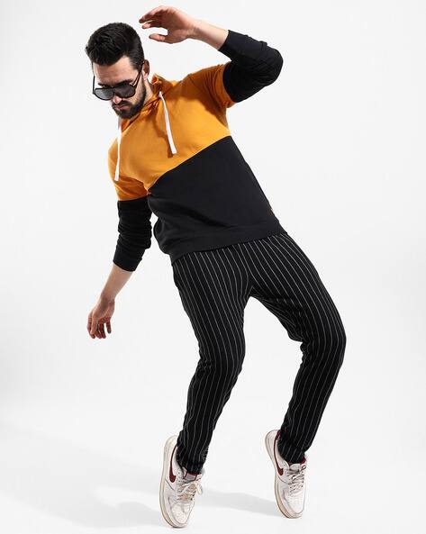 Hooded Tracksuit Campus Sutra Tracksuit Buy Campus Sutra Colourblock Outdoor Hooded Tracksuit Online