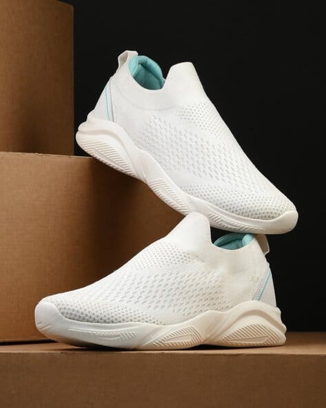 Women Knitted Slip-On Walking Shoes