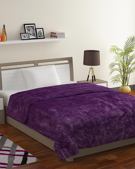 Buy Purple Blankets Dohars Quilts for Home Kitchen by BOMBAY DYEING Online Ajio