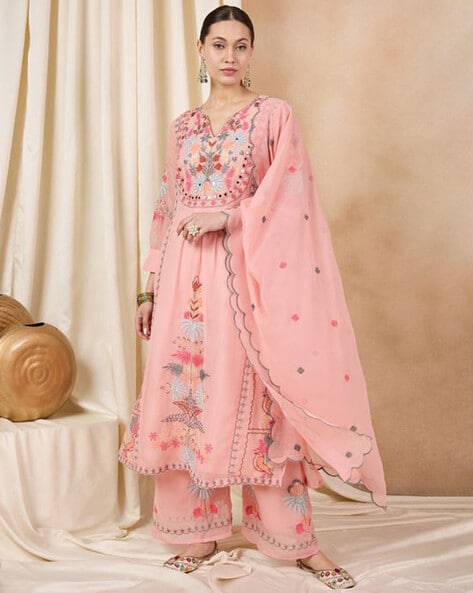 Women Embroidered Straight Kurta Set Price in India