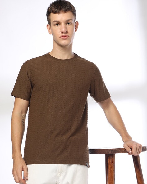 Men Structured-Knit Regular Fit Crew-Neck T-Shirt