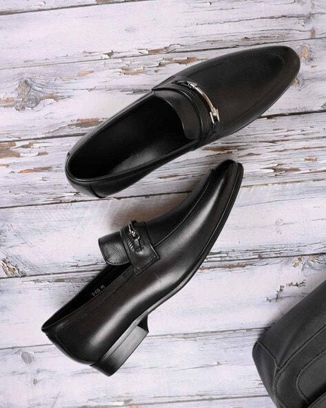 Cobblerz Men Round-Toe Slip-On Loafers