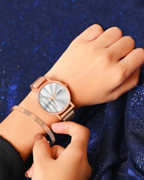 SDCWJ24Set-33 Round Analogue Watch