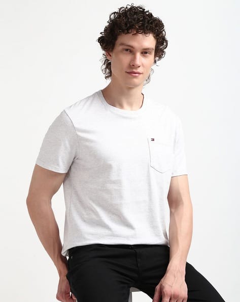 TOMMY HILFIGER Men Heathered Regular Fit Crew-Neck T-Shirt with Patch Pocket