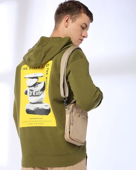 Buy LEE COOPER Men Graphic Print Relaxed Fit Online | Ajio.com