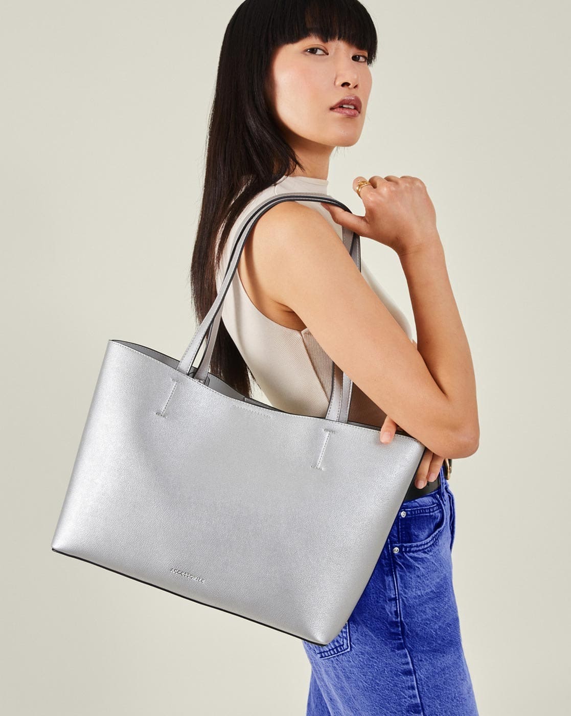 Buy Accessorize London Women Leo Tote Bag Online | Ajio.com