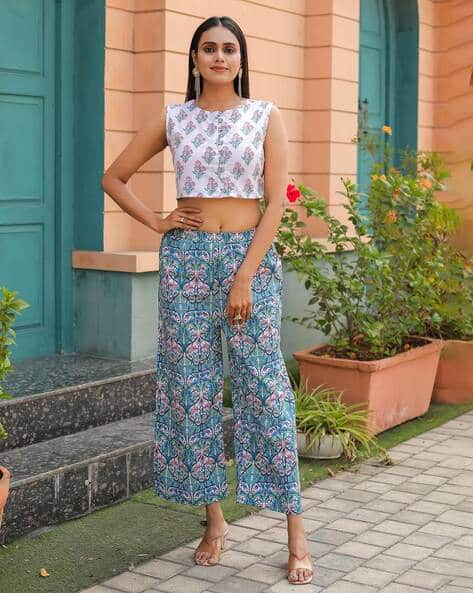 Women Printed Crop Top Pants Co-Ord Set