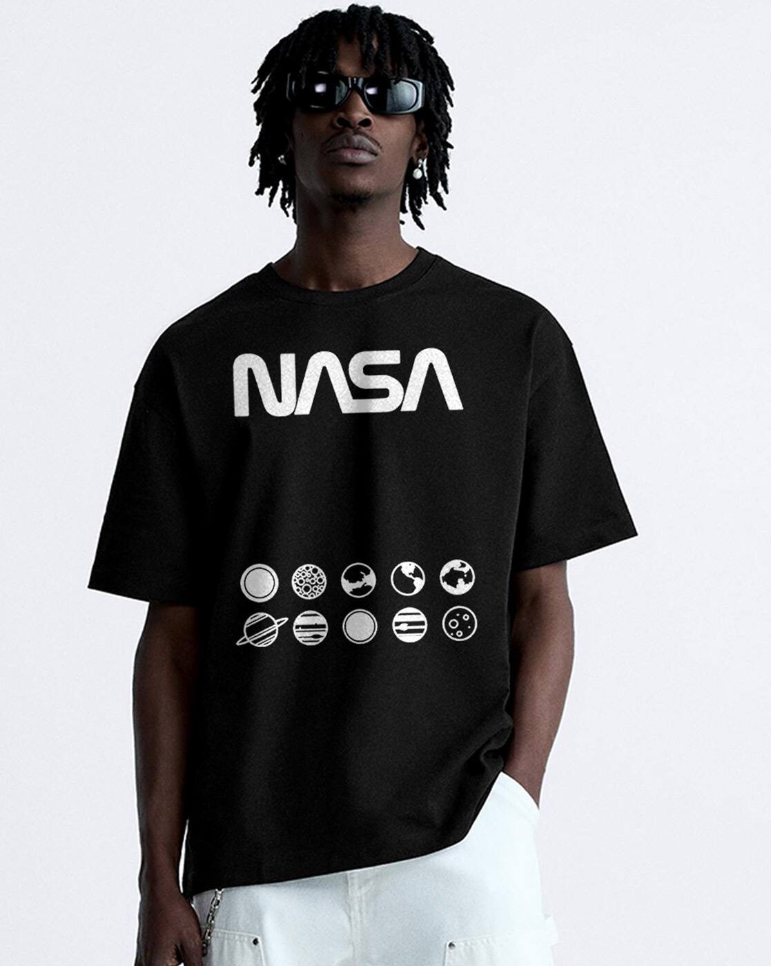 Buy Black Tshirts for Men by OFFMINT Online | Ajio.com