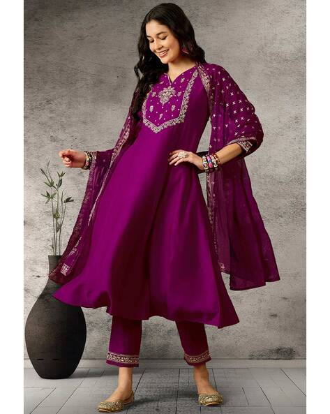 Women Embroidered Flared Kurta Set Price in India