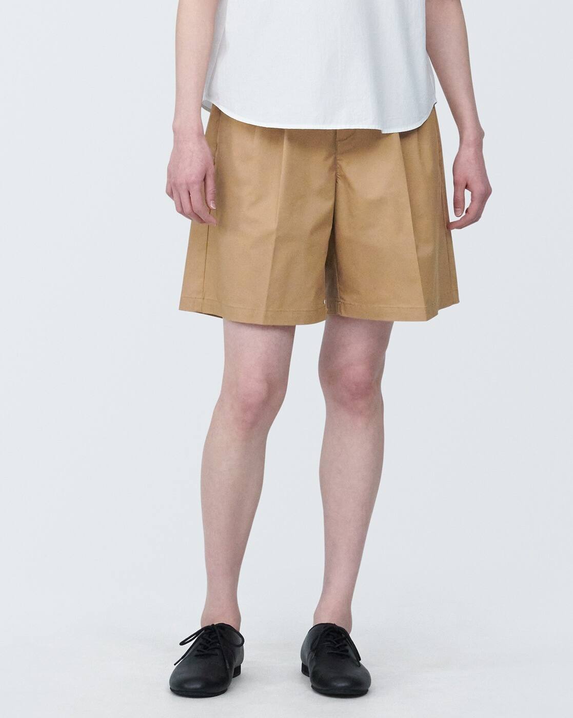 Buy Beige Shorts for Women by MUJI Online | Ajio.com Buy Beige Shorts for Women by MUJI Online | Ajio.com