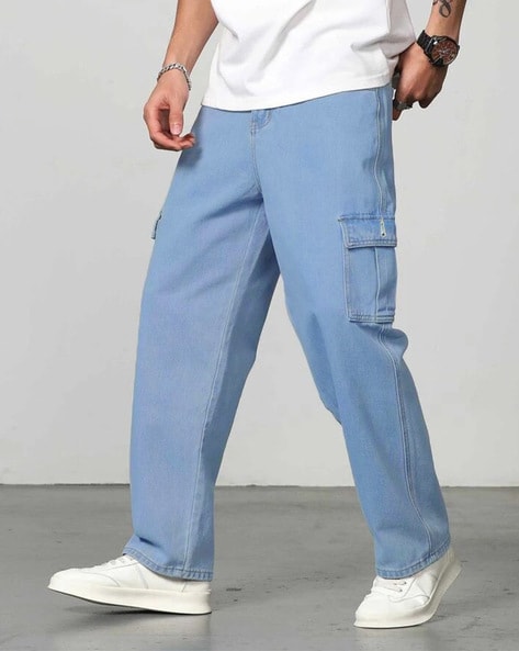 Men Relaxed Jeans with Cargo Pockets