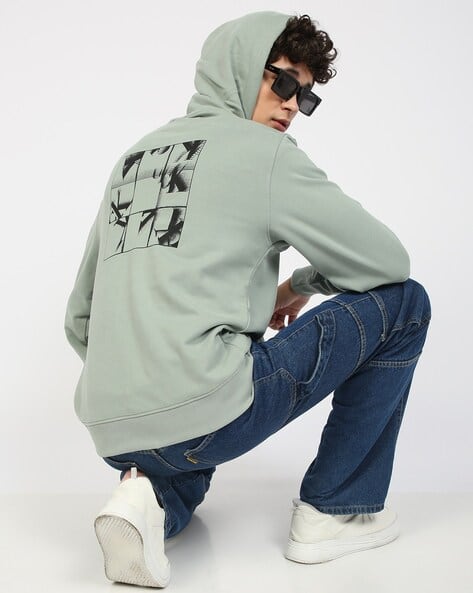 Men Relaxed Fit Hoodie with Kangaroo Pocket