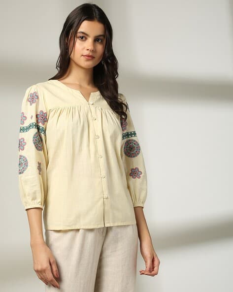 Women Embroidered Relaxed Fit Round-Neck Top
