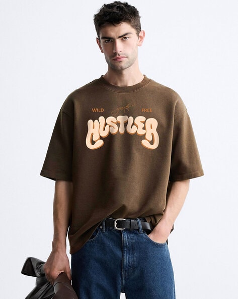 Men Typographic Print Oversized Fit Crew-Neck T-Shirt