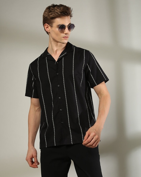 Men Striped Relaxed Fit Shirt