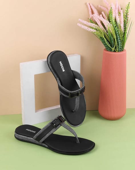 Nvtuuer Women's Jelly Flat Sandals - Open Toe Buckle Strap Casual Sandals, Non-Slip, Black Size 7