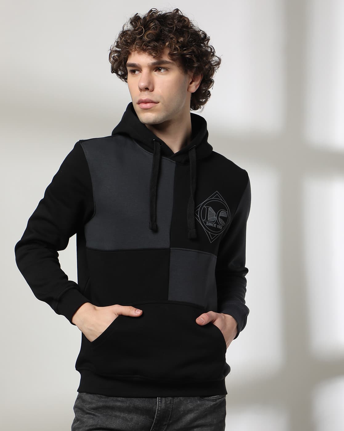 a*様 CHARCOAL CAPE HOODIE -1117Wx1400H-443044600-