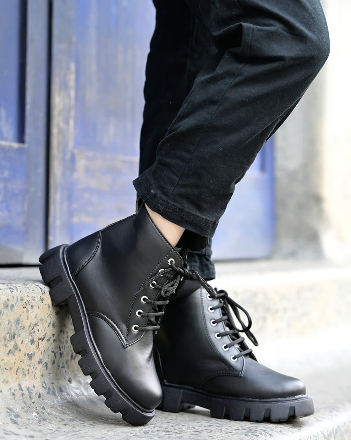 Ankle Length Black Short Lace Up Boots Ankle Length Black Lace Up