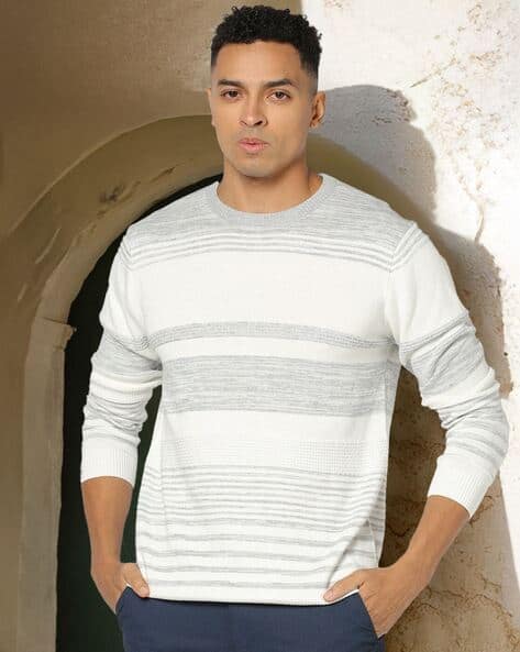 Men Striped Regular Fit Crew-Neck T-Shirt