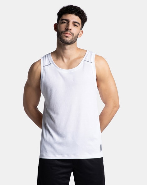 Jockey Men Round-Neck Sleeveless Vest