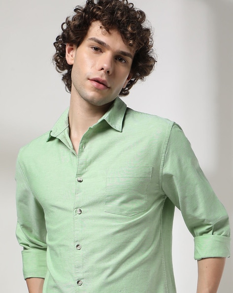 Men Slim Fit Shirt with Patch Pocket