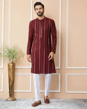 see designs Men Embellished Regular Fit Long Kurta-picture-17
