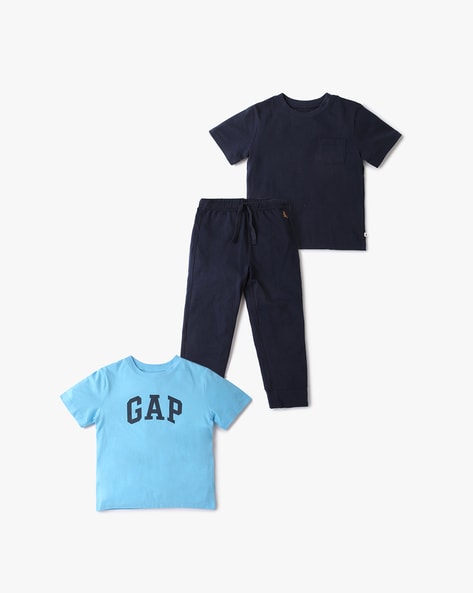 Gap Kids set of store 2 Tshirts