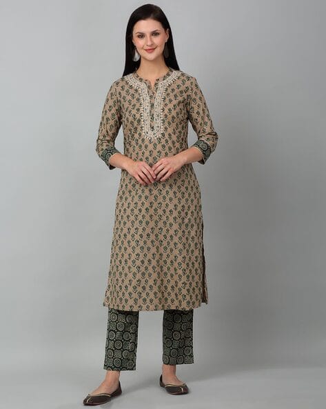 Cantabil Women Floral Print Straight Kurta Set