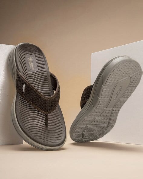 Men Thong-Strap Slip-On Flip-Flops