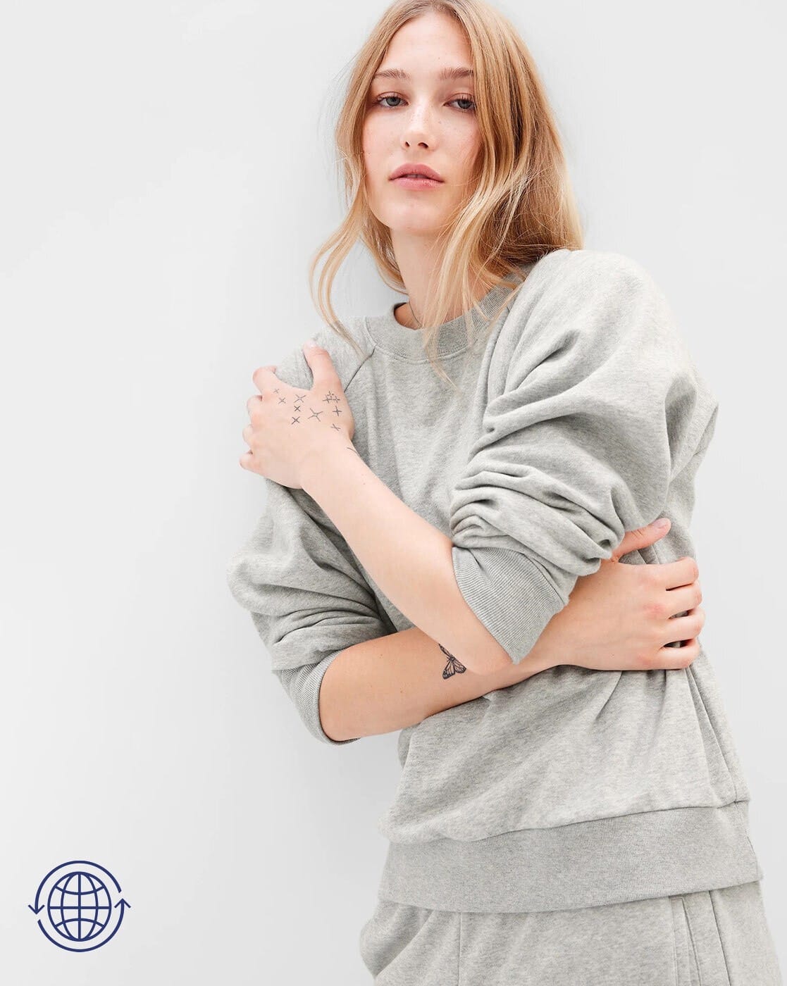 Heathered Round-Neck Sweatshirt
