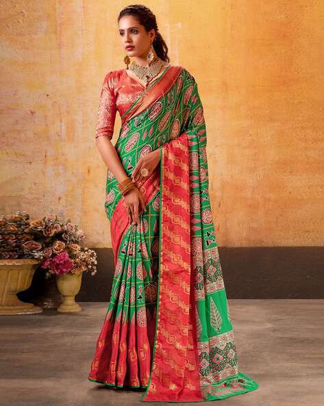 PANZORA Women Patola Print Saree with Zari Border