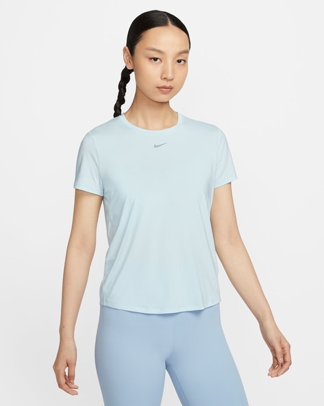 Nike tops womens india hotsell